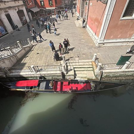 Ca' d'Oro suite Veneza Exterior foto